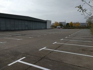 Parkplatzmarkierung für Luftfahrt-Bundesamt in Braunschweig